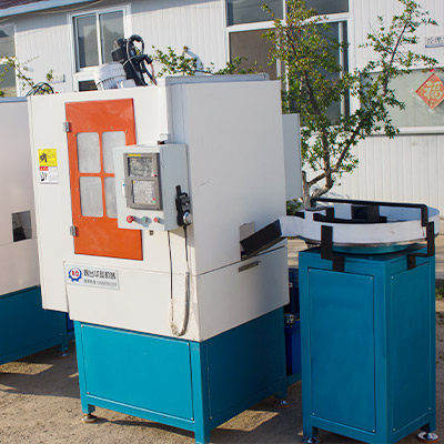 自动上下料立式数控钻床