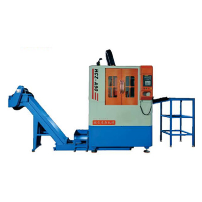 全自动上下料的数控立钻